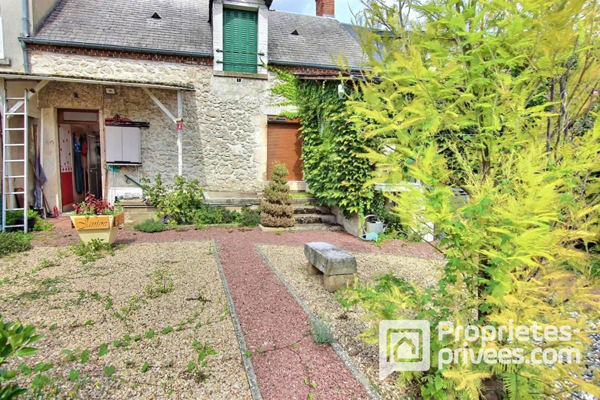 MEHUN-SUR-YEVRE Maison de ville 2