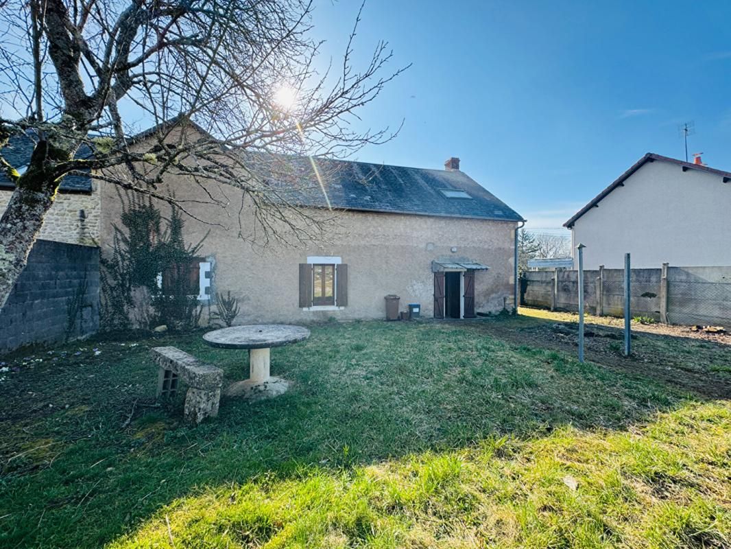 PREMERY Maison de ville à rénover 1