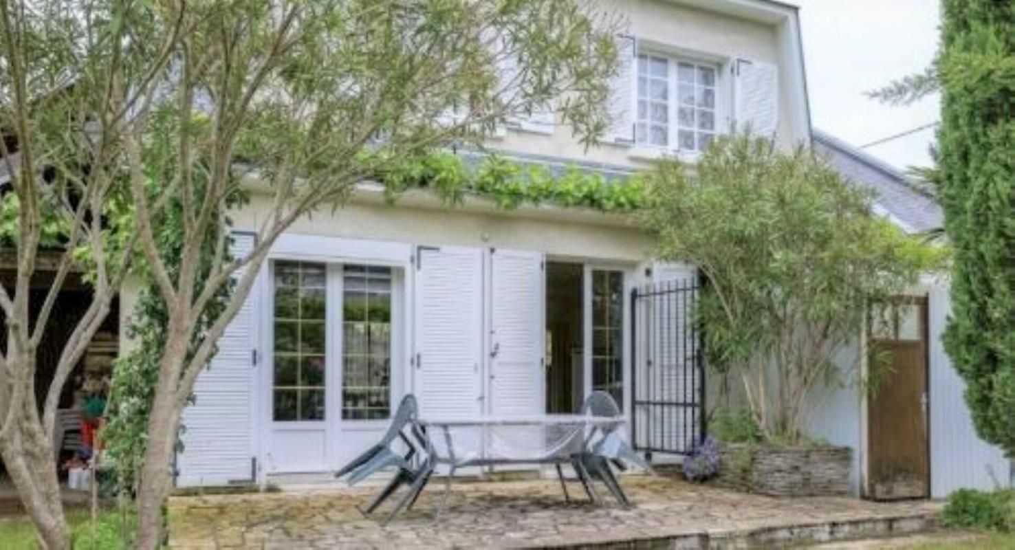 ORVAULT Maison  122 m2 - 6 pièces 1