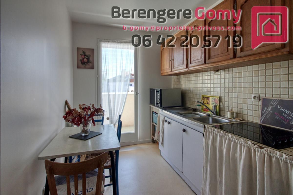 BEAUCHAMP Appartement  2 pièce(s) 49.8 m2 4
