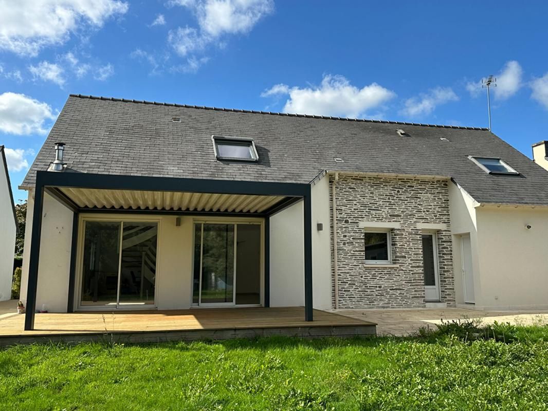 BLAIN Maison Familiale spacieuse et lumineuse - 6 chambres - Blain 2