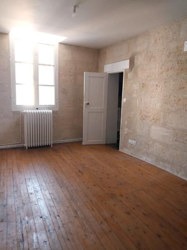 COUTRAS Immeuble de rapport 4