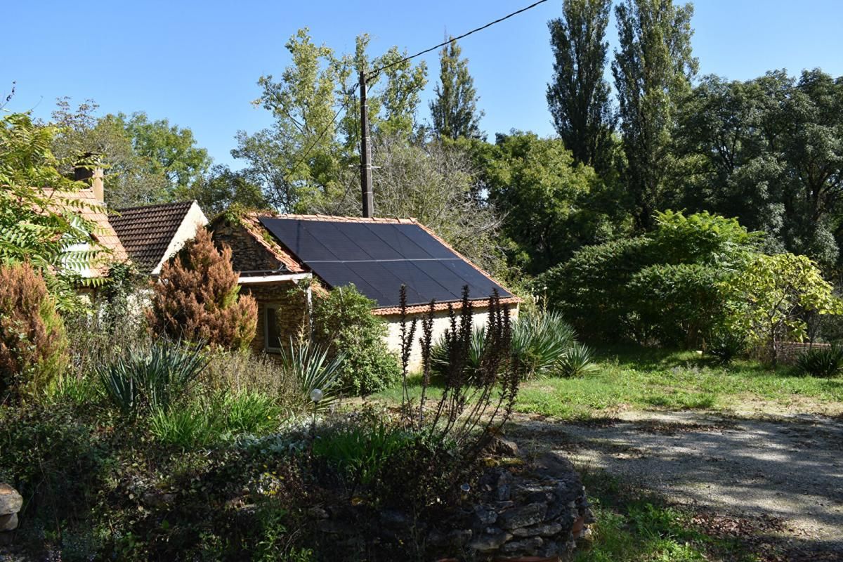 SARLAT-LA-CANEDA Corps de ferme Carsac Aillac. Maison avec gite 4