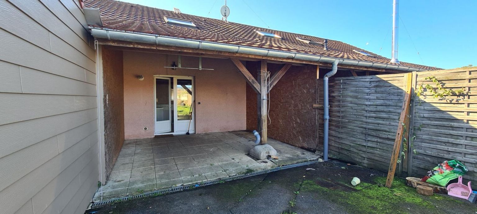 MENONCOURT Superbe duplex F3 avec jardin privatif et parking 2