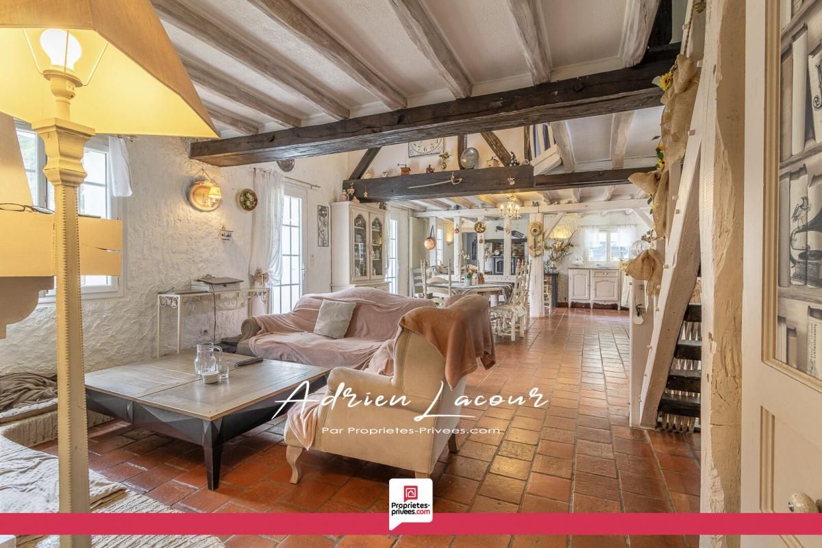 LASSAY-SUR-CROISNE Maison Lassay Sur Croisne 8 pièce(s) 180 m2 3