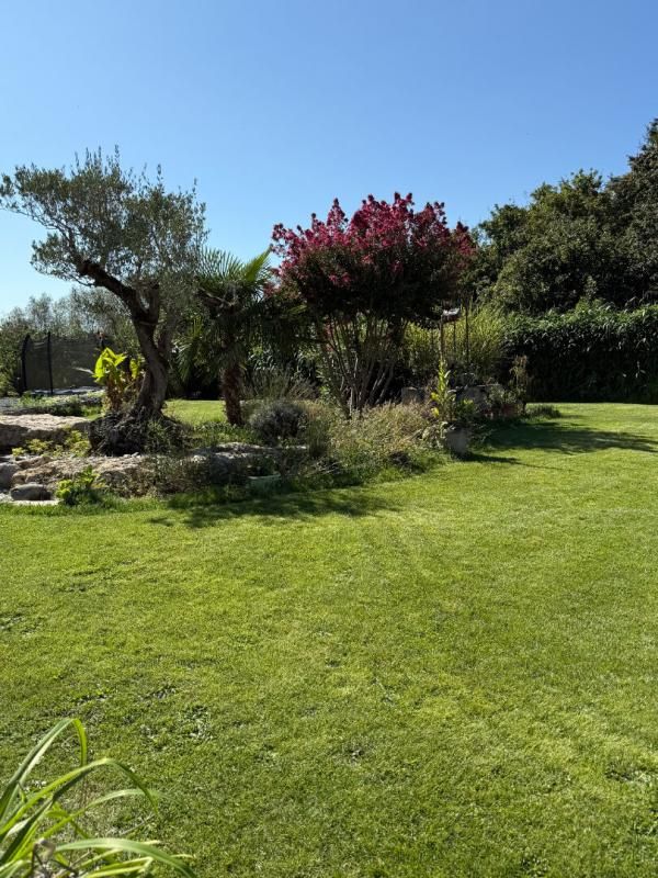 LE THOU 17290 LE THOU - Élégante maison contemporaine de plain-pied avec piscine 3