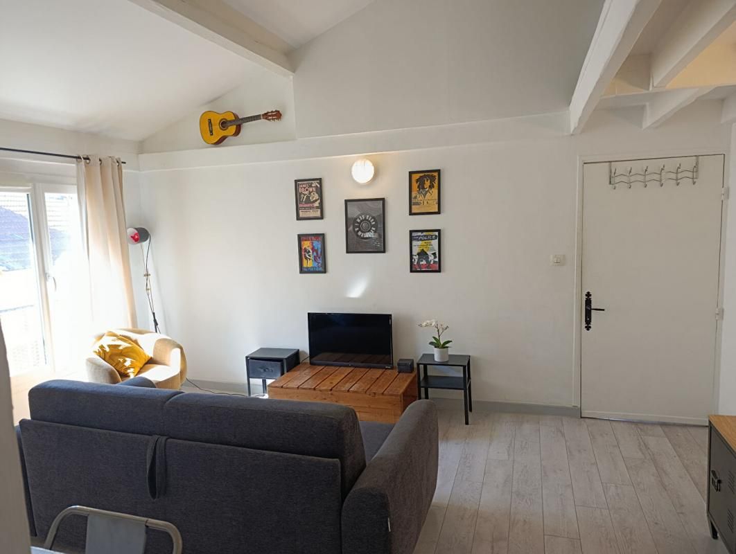 MELUN Appartement Melun 2 pièces 52m2 au sol 4