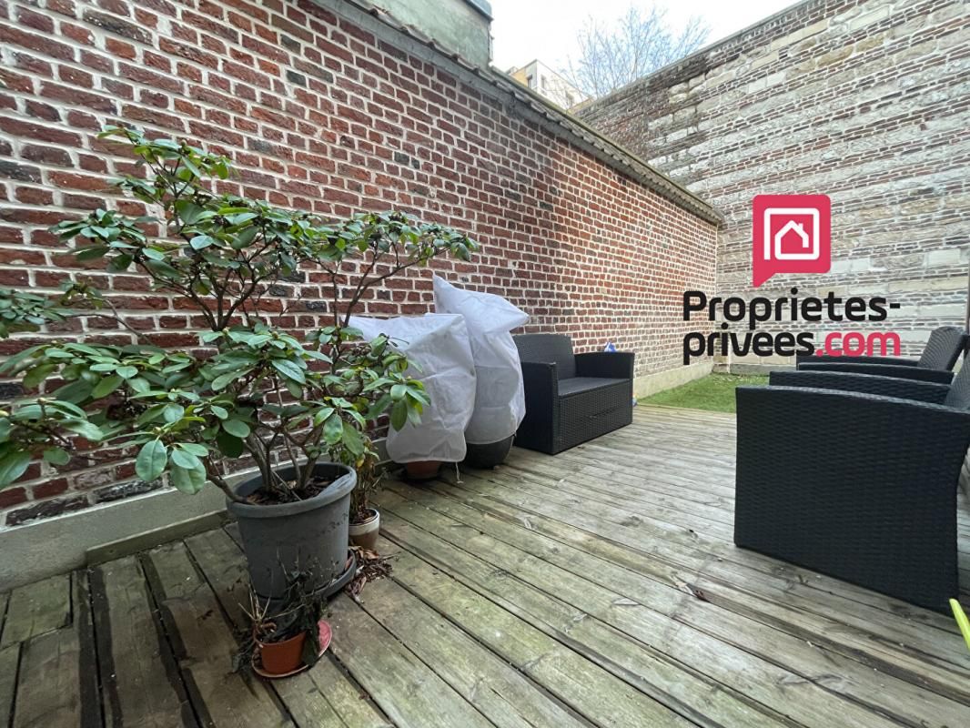 LILLE Maison Semi-Bourgeoise  secteur Vauban, 5 chambres +combles aménagés + Terrasse et jardin de ville 4