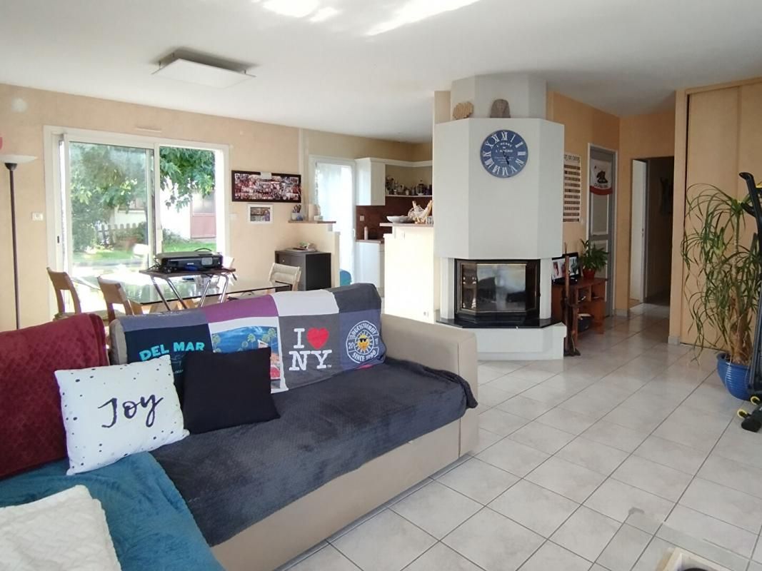 SAINT-JULIEN-DE-CONCELLES Location maison meublée, 85m², 2 chambres, Saint Julien de Concelles (44450) 1