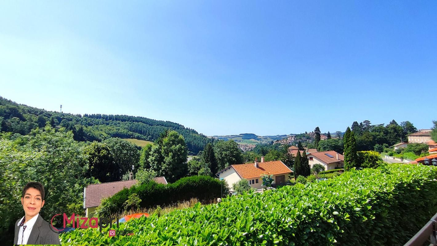 THIZY THIZY-LES-BOURGS (69240) Maison individuelle, 4 chambres, garages et terrain1000m² 3