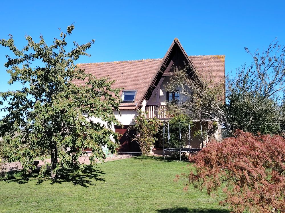 MIGNIERES Propriété de 256 m² SECTEUR MIGNIERES 1