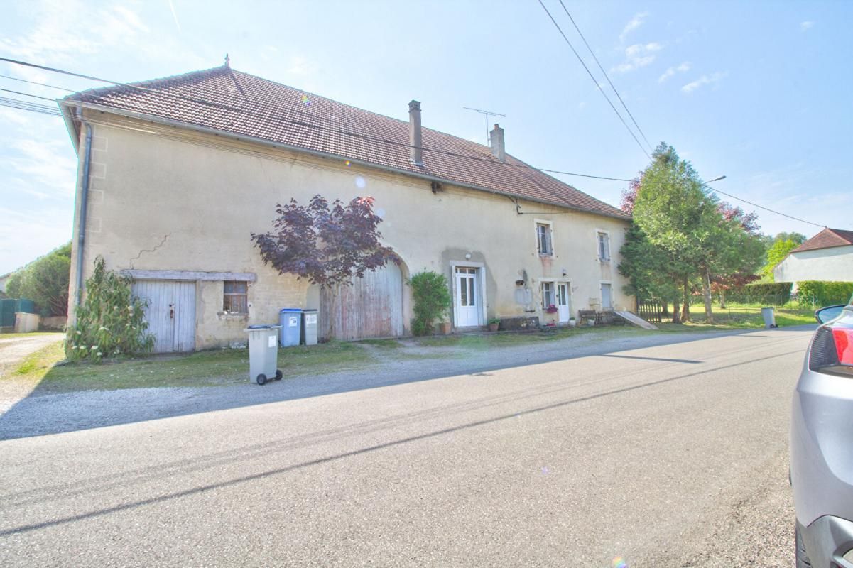 VAUDREY Maison Vaudrey 2