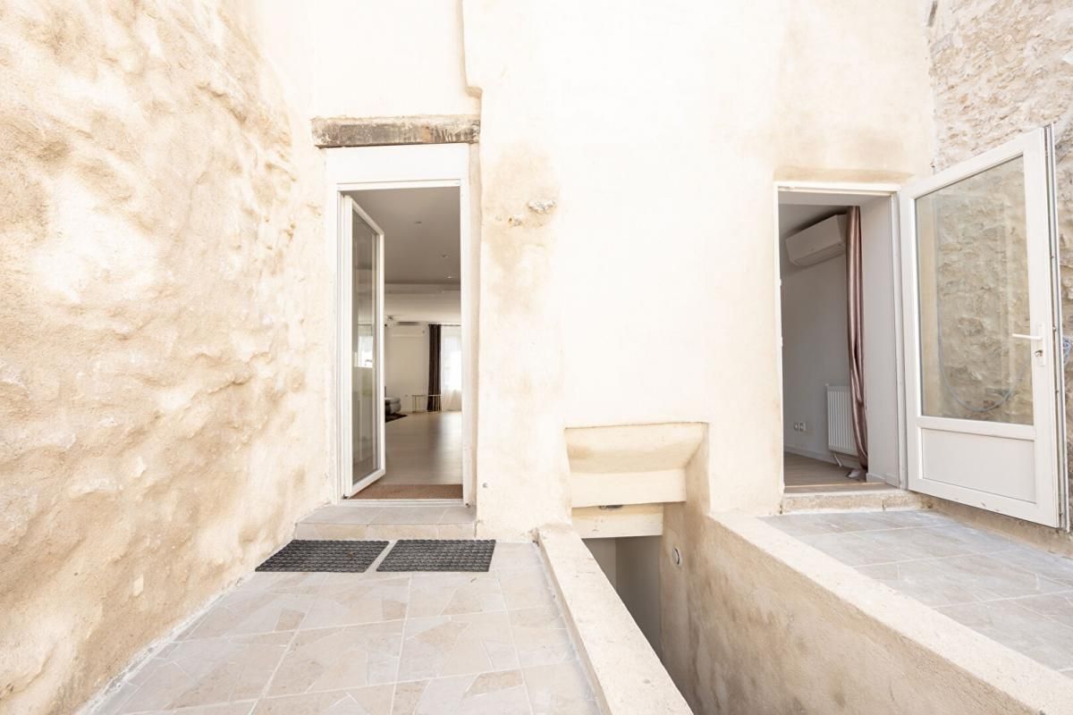 BLOIS LIEUX UNIQUES -  PROPRIÉTÉS PRIVÉES - PROPOSE TRES JOLIE MAISON DE VILLE DE 208 M² ET SA COUR INTERIEURE - GARE 800 M À PIED 4