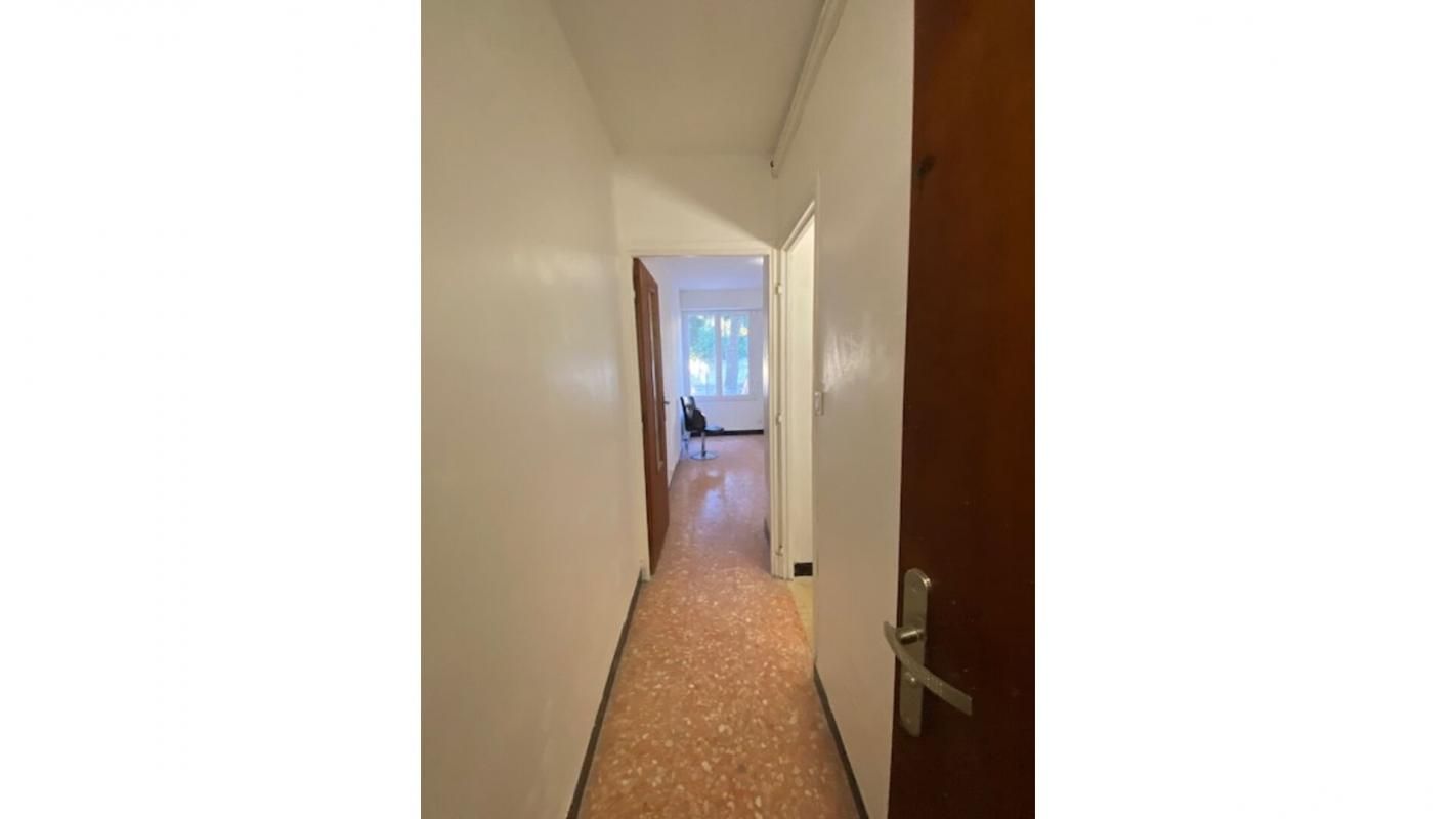 MONTPELLIER Studio T1 dans une résidence calme et bien entretenue 1