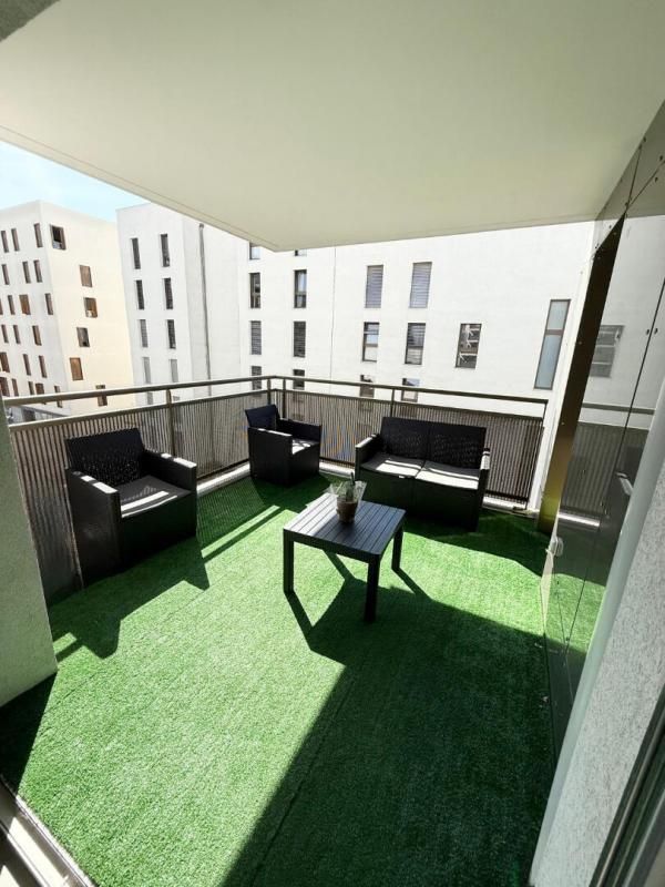 LYON-9E-ARRONDISSEMENT Appartement  terasse 4 pièce(s) 70 m2 4