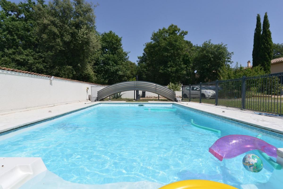 SAINT-VICTOR-LA-COSTE Maison Saint Victor La Coste 6 pièce(s) 122 m2, piscine, garage 4