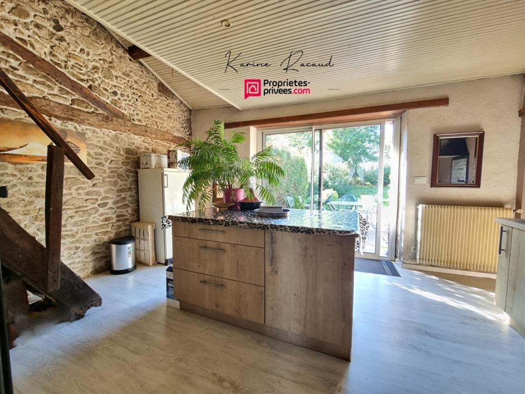 AUBIGNY-LES CLOUZEAUX Maison Aubigny Les Clouzeaux 5 pièce(s) 120 m2 1