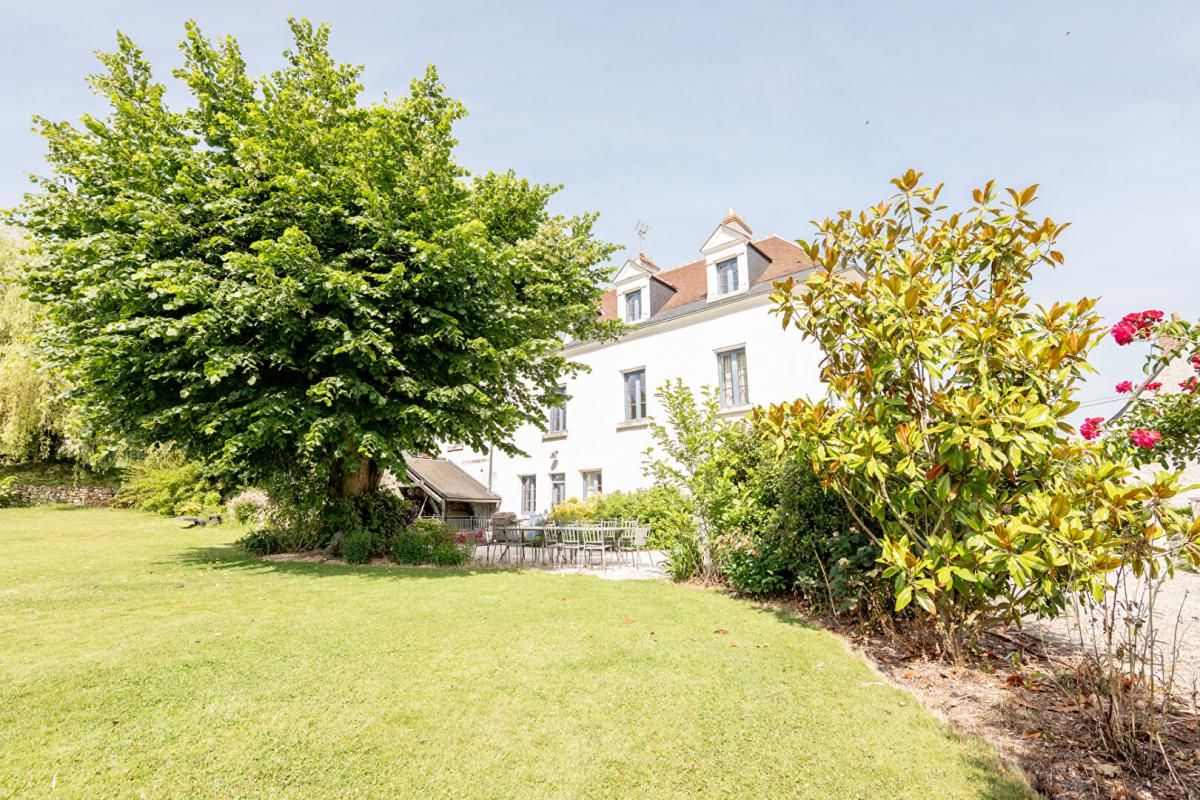 BLERE LIEUX UNIQUES ® - PROPRIÉTÉS PRIVÉES PROPOSE TRÈS JOLIE BÂTISSE-MOULIN DE 240 M² À BLÉRÉ (37) SUR 2.40 HA 3