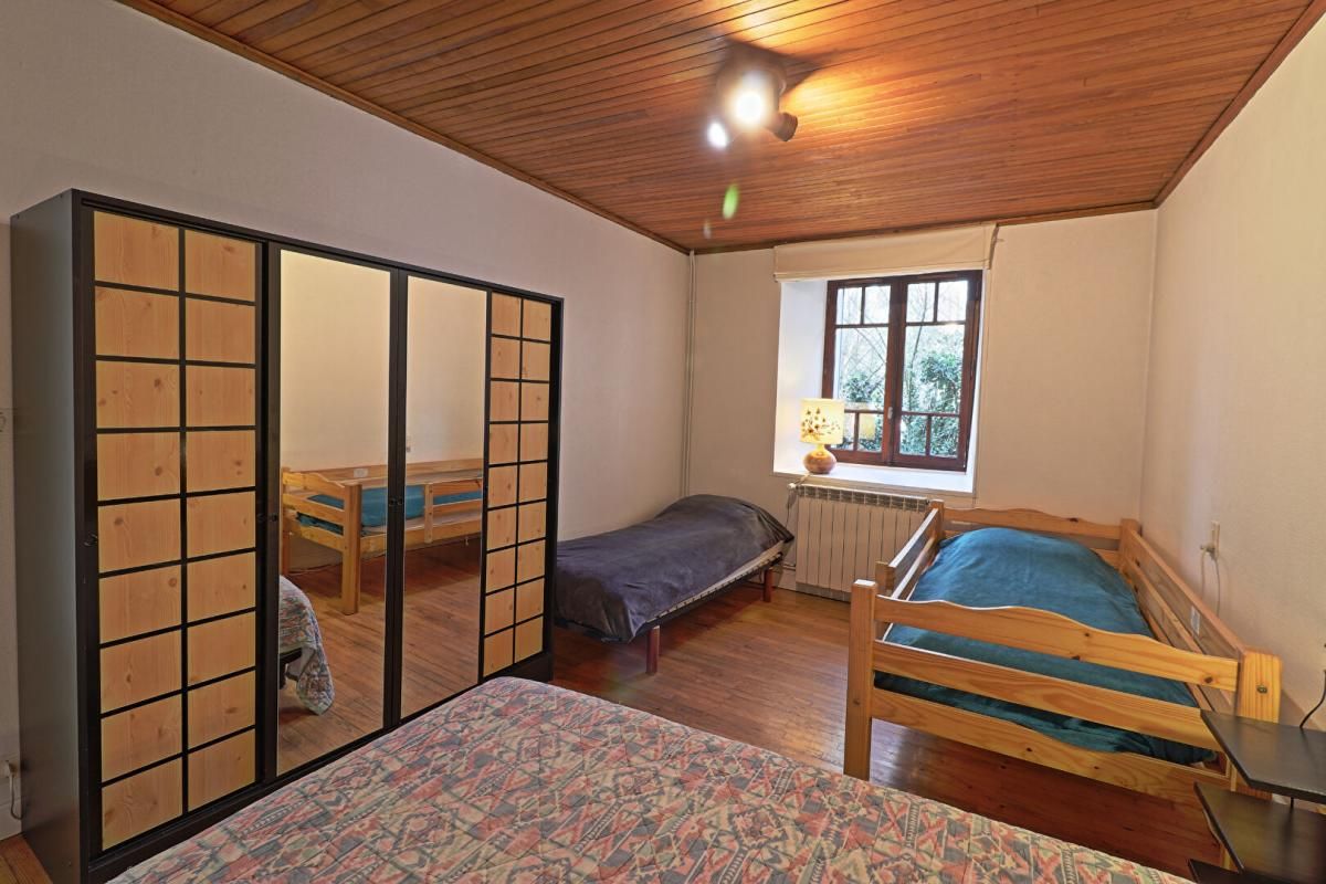 PRINGY Appartement T2 44.91 m² + combles 60 m² environ 4