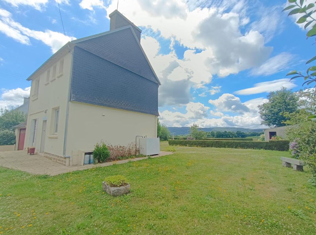 CHATEAUNEUF-DU-FAOU 29520 Châteauneuf du Faou maison avec 4 chambres et salle d'eau récente pas de vis à vis 1