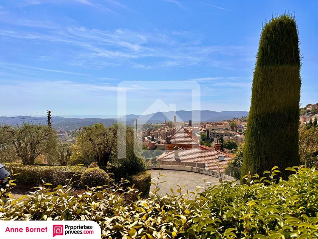 GRASSE GRASSE - Appartement 5 pièces 92 m2 avec parking privatif et cave 2