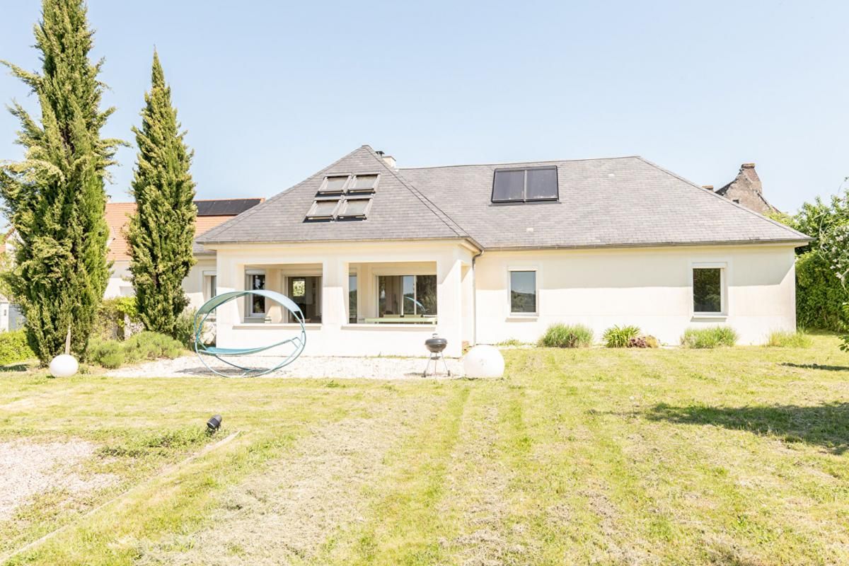 VILLIERS-SUR-LOIR LIEUX UNIQUES ® - PROPRIÉTÉS PRIVÉES - PROPOSE BELLE PROPRIETE DE 147 M² SUR UN TERRAIN DE 2050 M² 5 KM TGV-VENDÔME 1