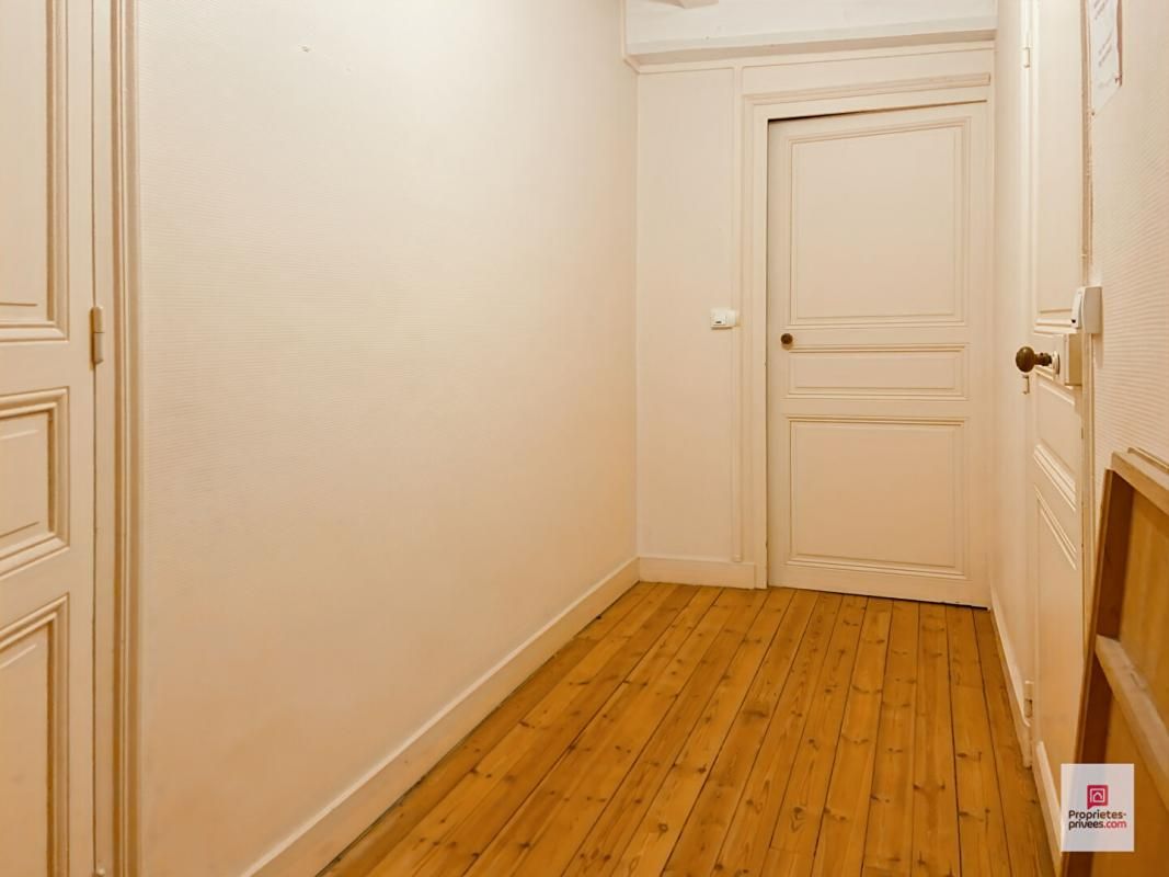 LA FLECHE Maison Clefs 7 pièce(s) 135 m2 3