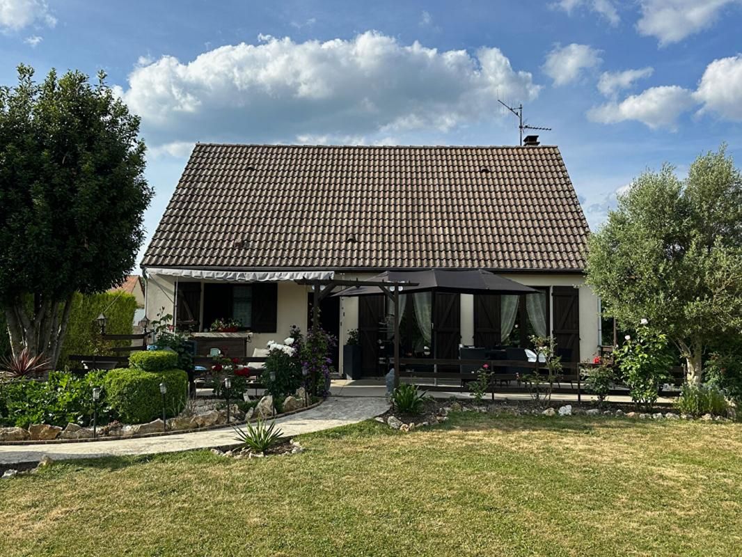 MARGON Maison  5 pièce(s) 95 m² sur sous-sol et jardin de 1422m² 1