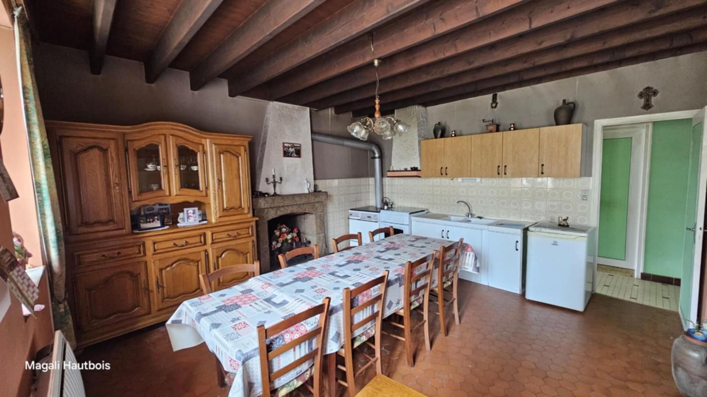 LES LOGES-MARCHIS Maison Les Loges Marchis 4 pièce(s) 53 m2 4