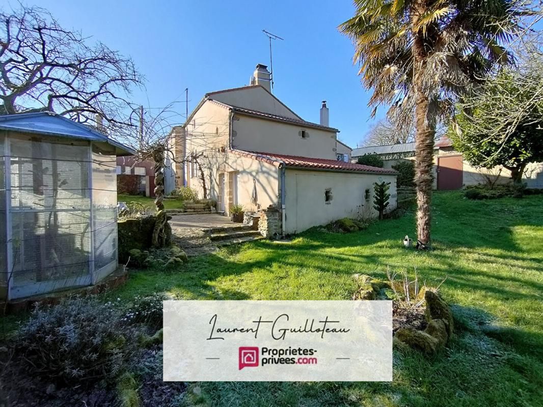 LA VERRIE Maison La Verrie 8 pièces 187 m2 1