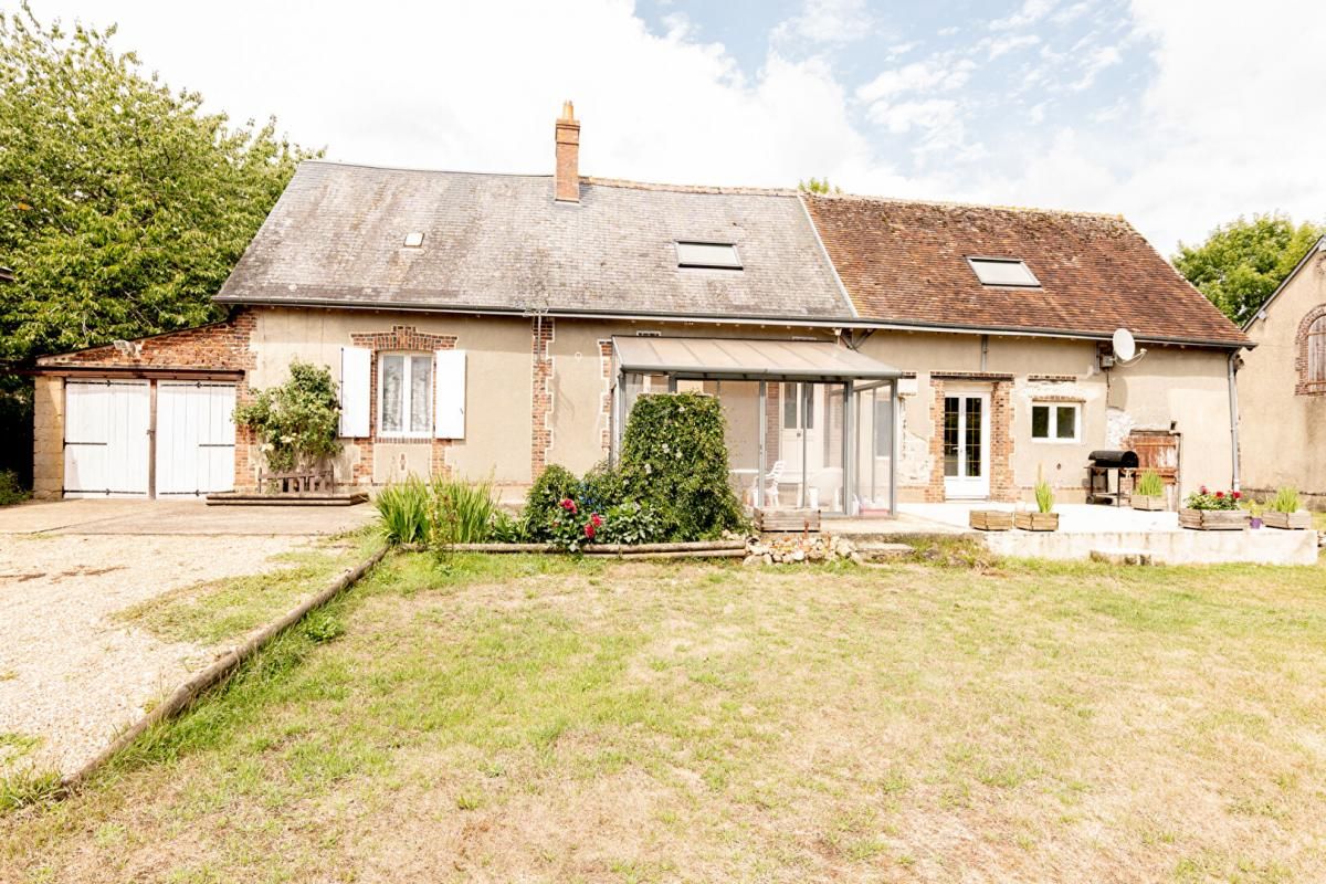 SOUDAY LIEUX UNIQUES ® PROPRIÉTÉS PRIVÉES PROPOSE MAISON DE CAMPAGNE DE 144 M² SUR UN TERRAIN DE 3980 M² ET SITUEE A SAINT-AVIT 1