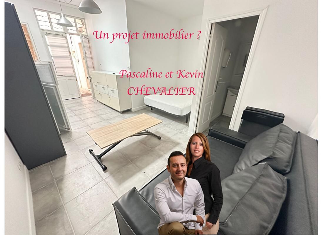 À louer Studio entièrement rénové  au centre-ville