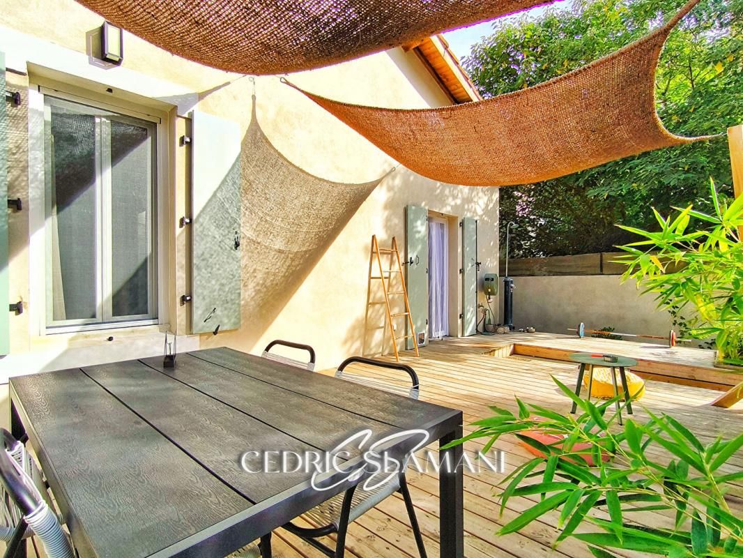 CARCASSONNE MAISON PLAIN PIED 70 M2, 2 CHAMBRE, CUISINE AMERICAINE, SALON CATHEDRALE, SALLE D EAU, WC, JARDIN, GARAGE 2