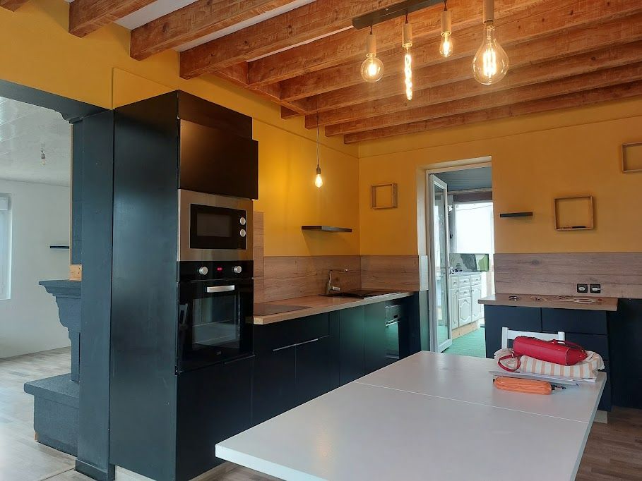 GENNES Maison Gennes Val De Loire 8 pièce(s) 170 m2 2