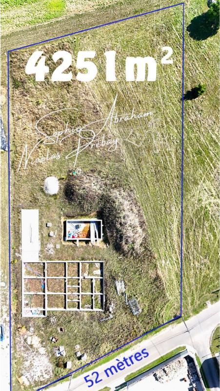 CROTTES-EN-PITHIVERAIS Grand Terrain constructible de 4251m² à la campagne 2