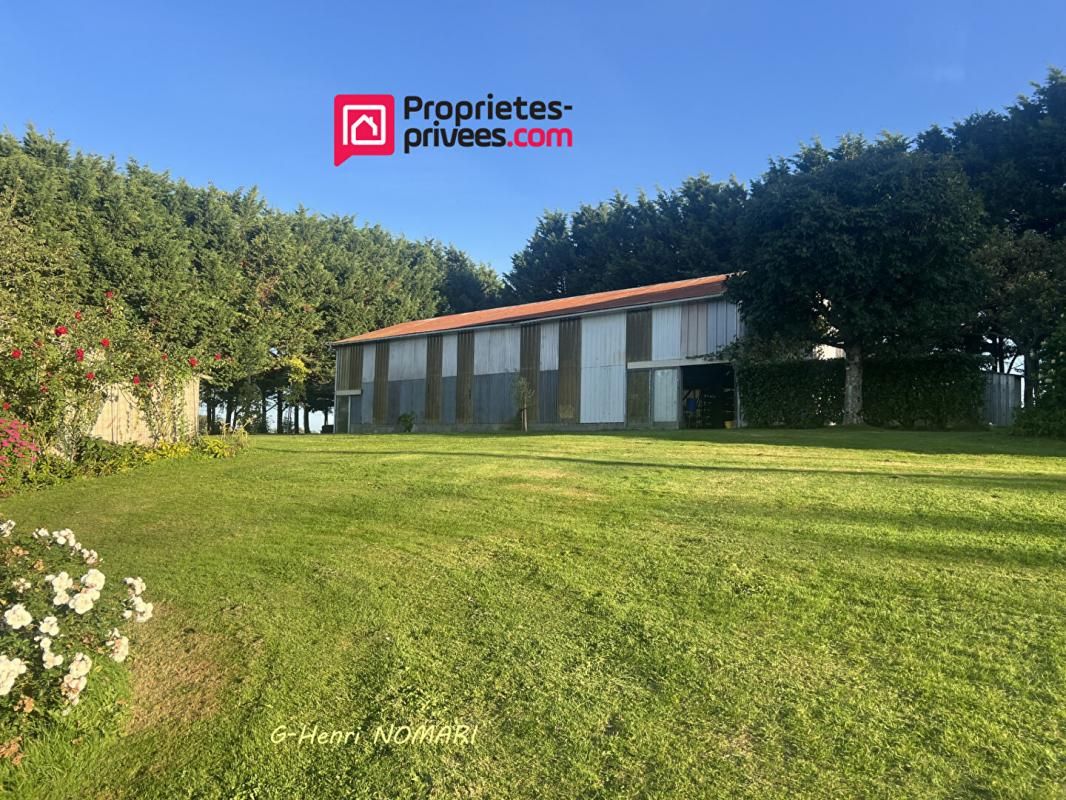 JANZE JANZE - Longère 12 pièce(s) de 300 m2 - 1,6 hectare de terrain 3