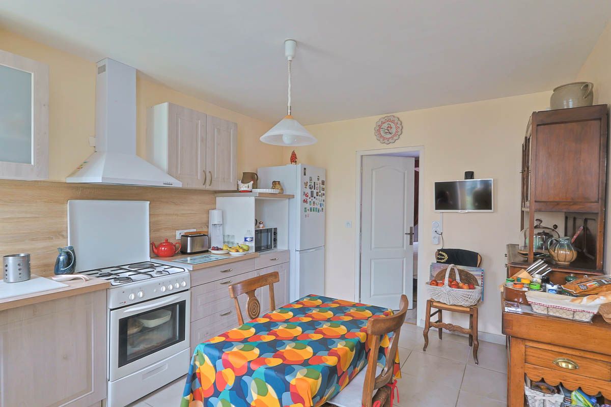 VIERZON Maison Vierzon 4 pièce(s) 93 m2 3