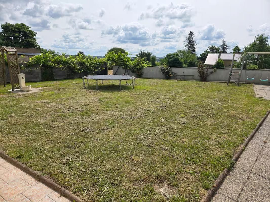 VENDOME BELLE MAISON CONTEMPORAINE  AVEC UN TERRAIN CONSTRUCTIBLE 4