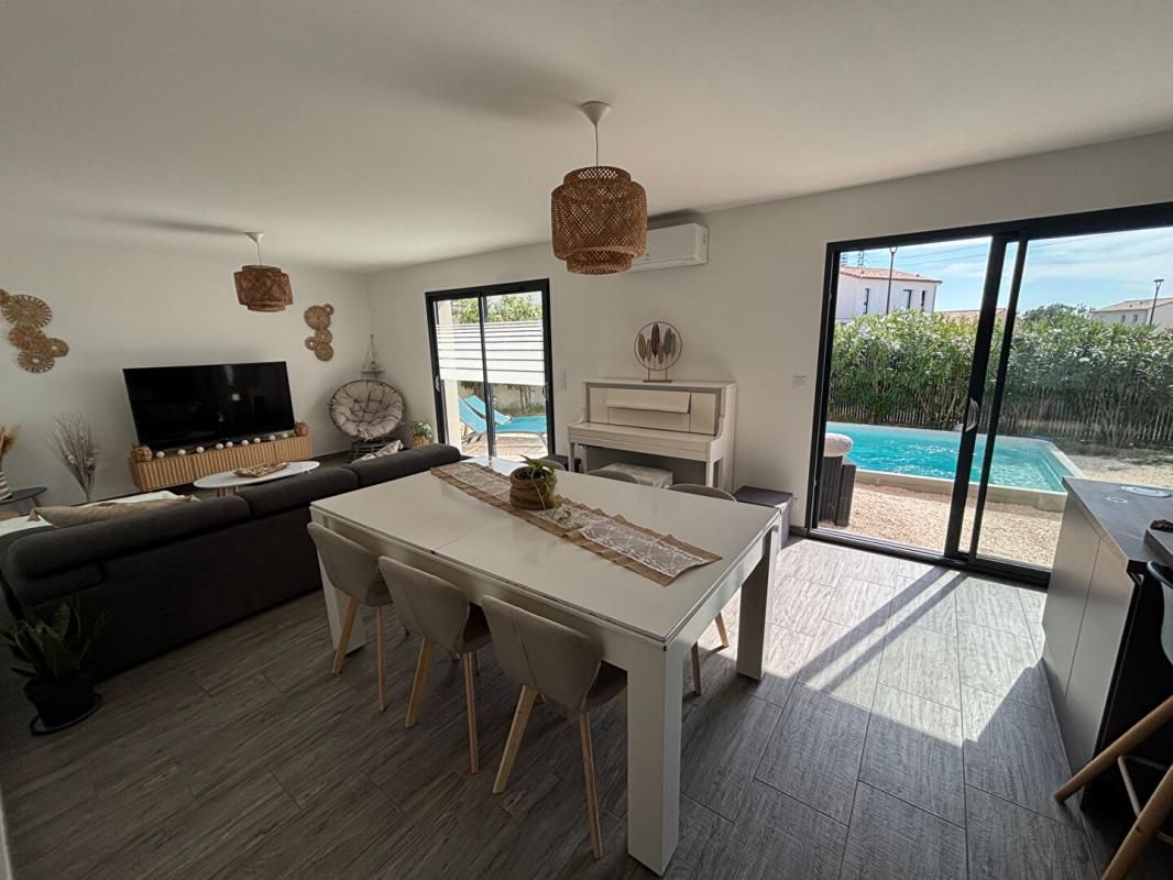 UZES Uzès : Villa récente avec jardin et piscine 2