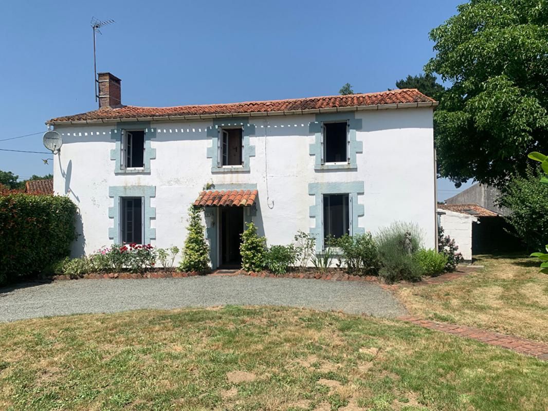 MENOMBLET Maison Menomblet 5 pièce(s) 124 m2 2