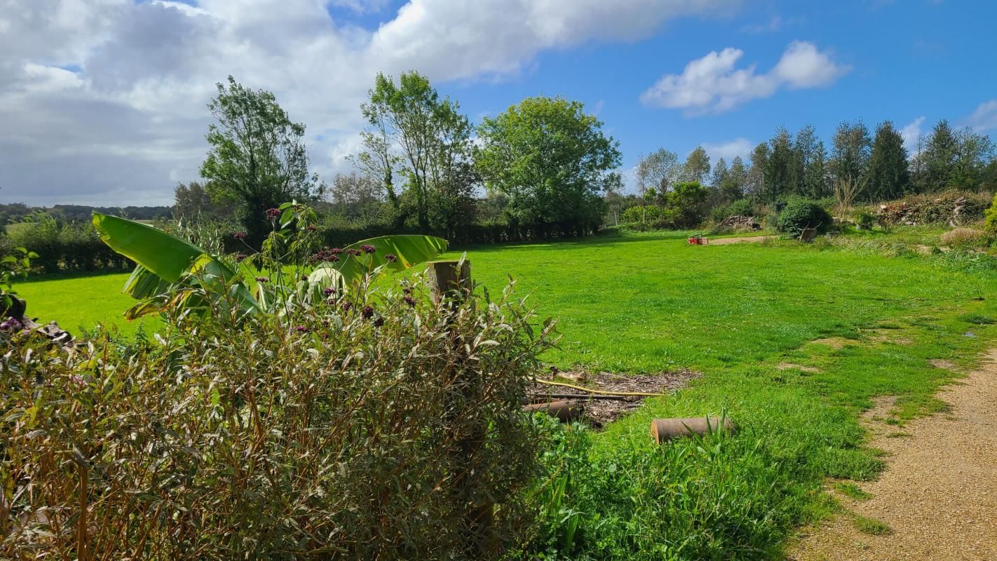 LANMEUR Maison de charme hors lotissement à proximité du bourg 3