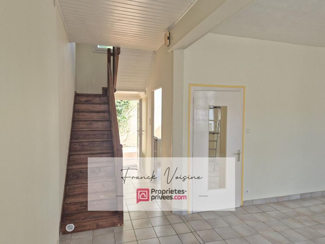 LES HERBIERS A VENDRE - Les Herbiers centre ville - Maison de ville de 76 m2 avec cour fermée 3