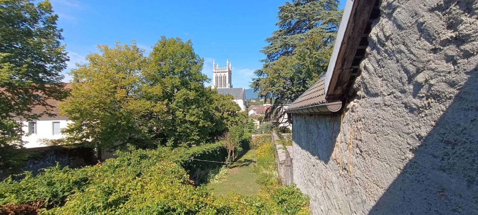 BELLEY Maison de ville Belley Centre 3