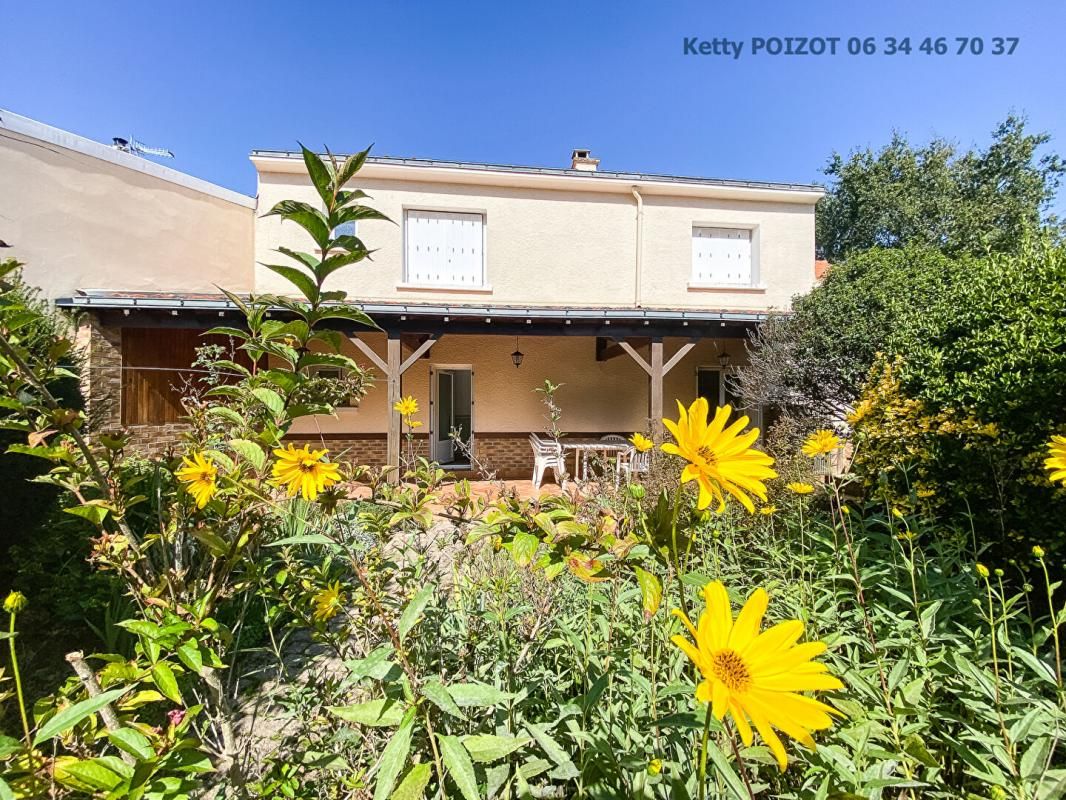 THOUARE-SUR-LOIRE Nouveau Maison Thouaré Sur Loire 7 pièce(s) 116 m2 1