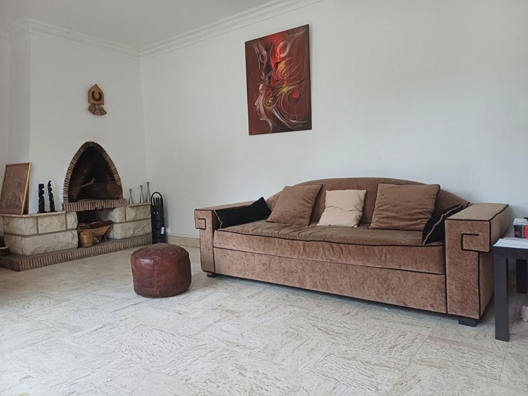 NOYON ENSEMBLE IMMOBILIER 2
