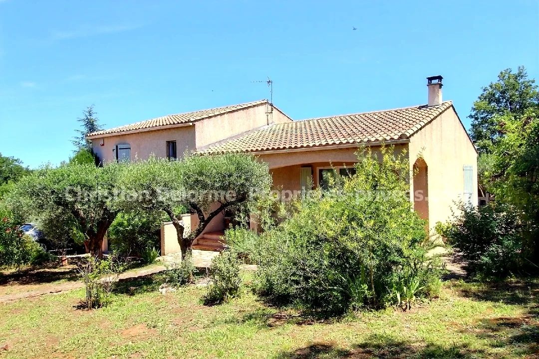 FOISSAC Villa Uzes 7 pièce(s) 130 m2, 4 chambres avec piscine et dépendance de 40m2 type P2 2