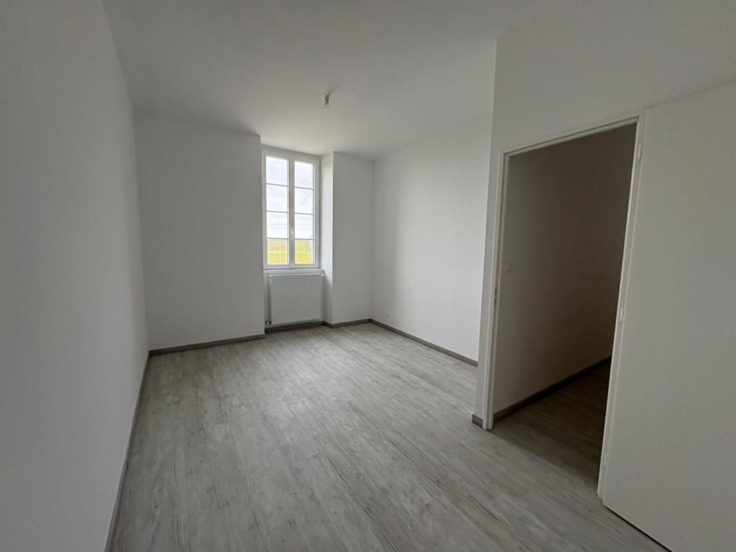 CHADENAC EXCLUSIVITE Location maison  4 chambres 109 m2 3