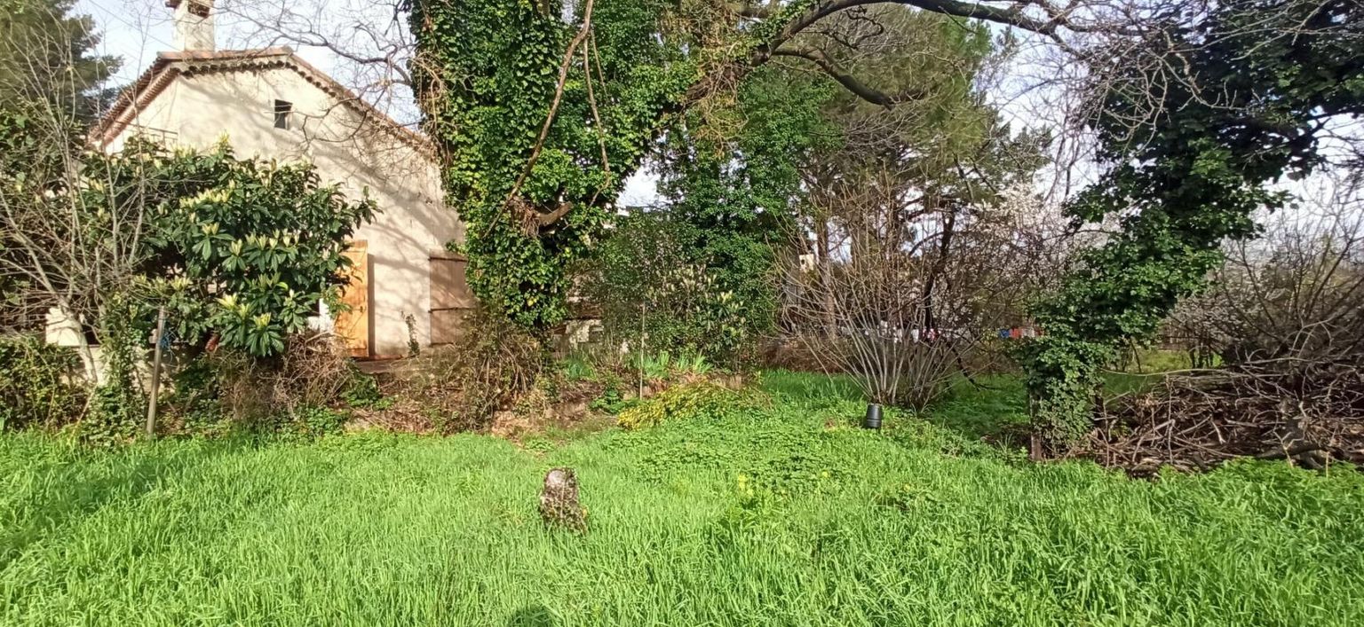 MARSEILLE-13E-ARRONDISSEMENT Terrain constructible de 1545 m 1