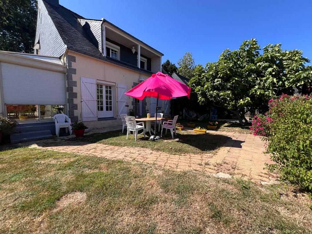 AMBON Maison Ambon - 4 chambres - 154 m2 1