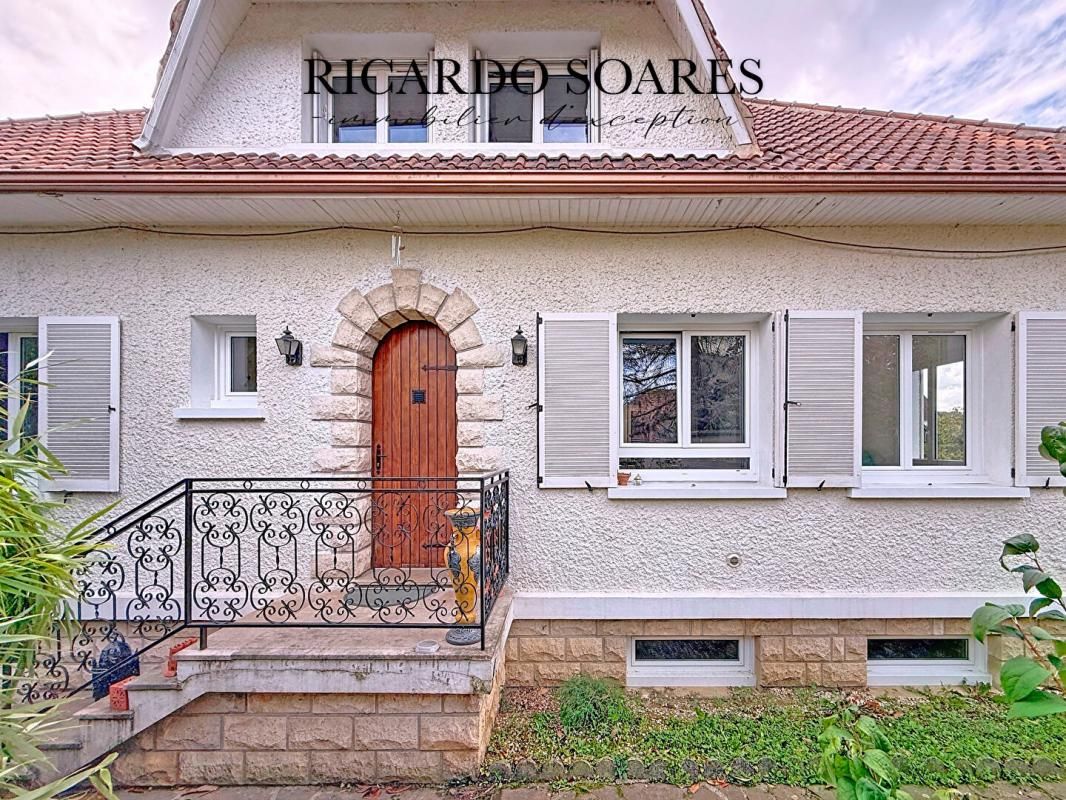 60290 CAUFFRY - MAISON FAMILIALE 145m2 / 6 CHAMBRES /  GRAND SEJOUR / SOUS-SOL TOTAL / JARDIN